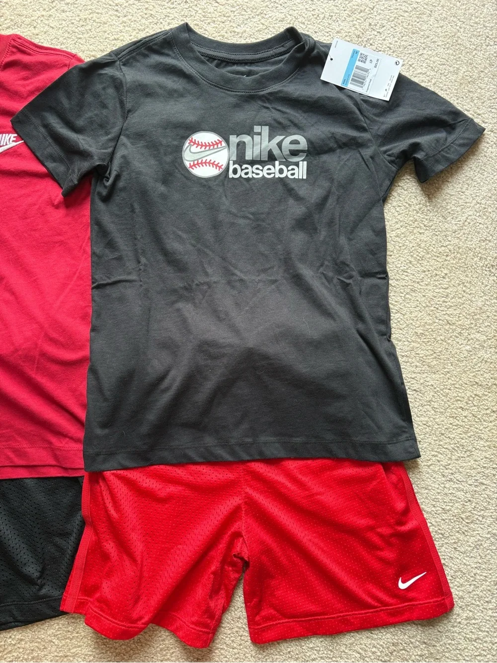 Nike Boys Kids lot set bundle of 2 tshirts shorts athletic size medium NWT